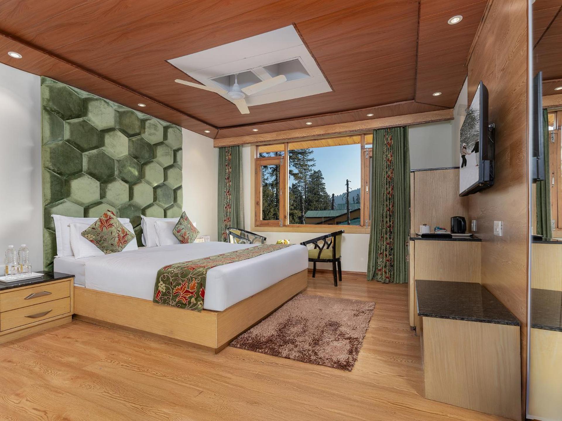 Hotel Pine Spring Γκουλμάργκ Εξωτερικό φωτογραφία