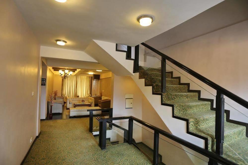 Hotel Pine Spring Γκουλμάργκ Εξωτερικό φωτογραφία